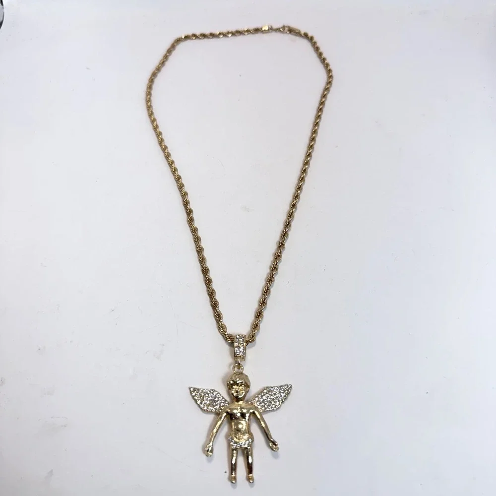 Gold Tone Rhinestone Angel Cherub Pendant Necklace 24 Inch Rope Chain Streetwear